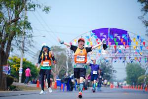 BIB: 
                            <button type="button" onclick="openModal(10103923)" class="btn btn-primary btn-sm float-right btn-popup" data-toggle="modal" data-target=".modal-high-quality">
                        <i class="fas fa-shopping-cart"></i> Add to Cart
                    </button>
                                            <button type="button" onclick="isThisMe(10103923, true)" class="btn btn-success btn-sm float-right btn-popup btn-isme hidden" data-toggle="tooltip" data-placement="bottom" title="นี่คือรูปของคุณใช่ไหม คลิกที่นี่เพื่อเอาเข้าอัลบั้ม">
                        <i class="fas fa-plus"></i> Add to album
                    </button>
                    <button type="button" onclick="isThisMe(10103923, false)" class="btn btn-warning btn-sm float-right btn-popup btn-isnotme hidden">
                        <i class="fas fa-ban"></i> Remove from album
                    </button>